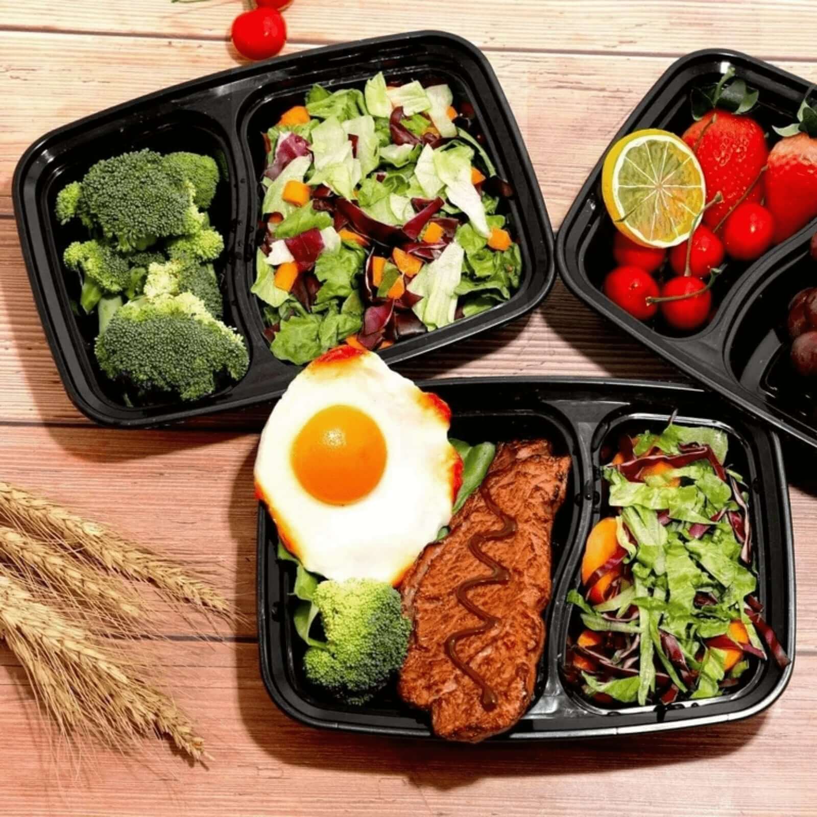 30oz Black Rectangular 2 Section MealPrep Containers With Clear Lids - Image 4